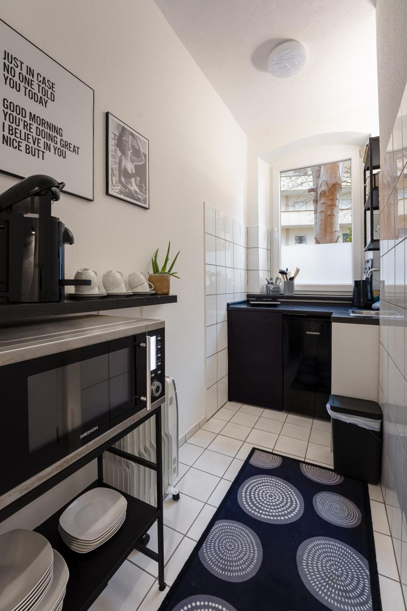 Modern Living Apartment - 3-Zimmer - Nuernberg Nord, Ruhige Seitenstrasse, Fusslaeufig Strassenbahn Екстериор снимка